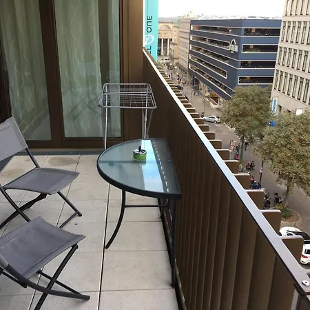 Apartamento Hochwertig Im Herzen Stuttgarts