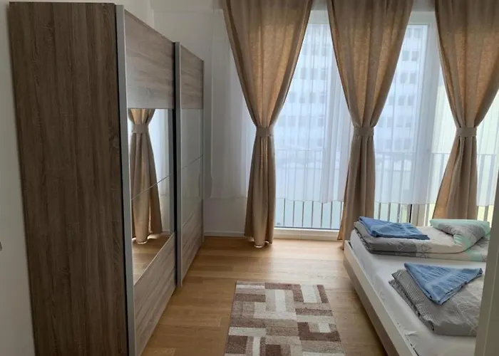 Hochwertig Im Herzen Stuttgarts * Estugarda