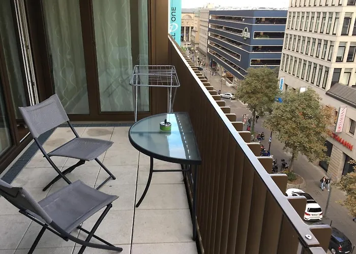 Apartamento Hochwertig Im Herzen Stuttgarts