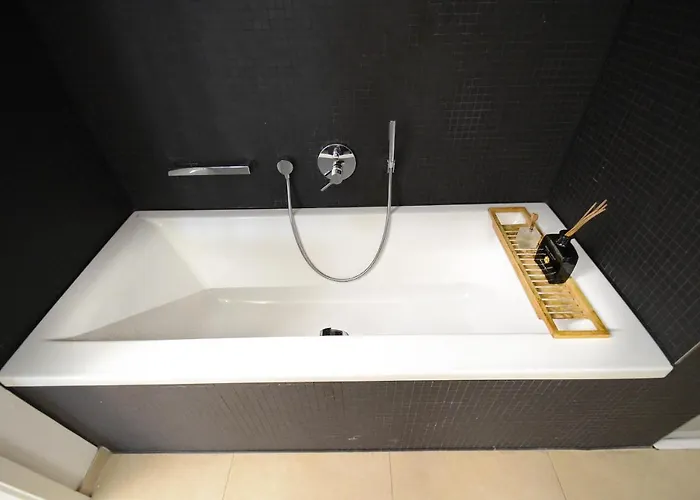 Hochwertig Im Herzen Stuttgarts Apartamento Estugarda