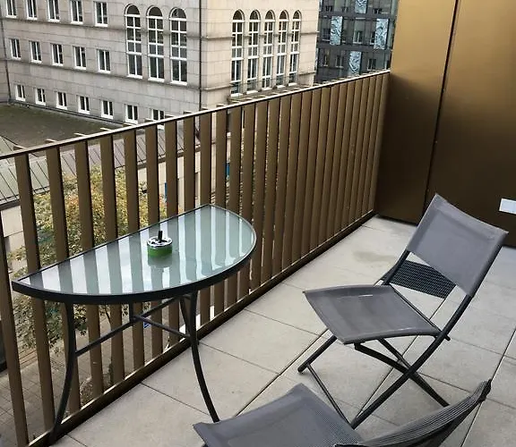 Apartamento Hochwertig Im Herzen Stuttgarts *