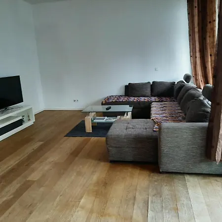 Apartment Hochwertig Im Herzen Stuttgarts