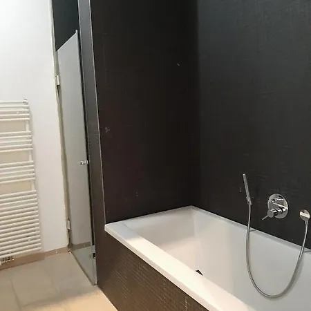 Hochwertig Im Herzen Stuttgarts