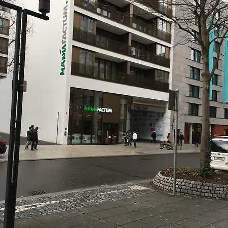 Hochwertig Im Herzen Stuttgarts Stoccarda